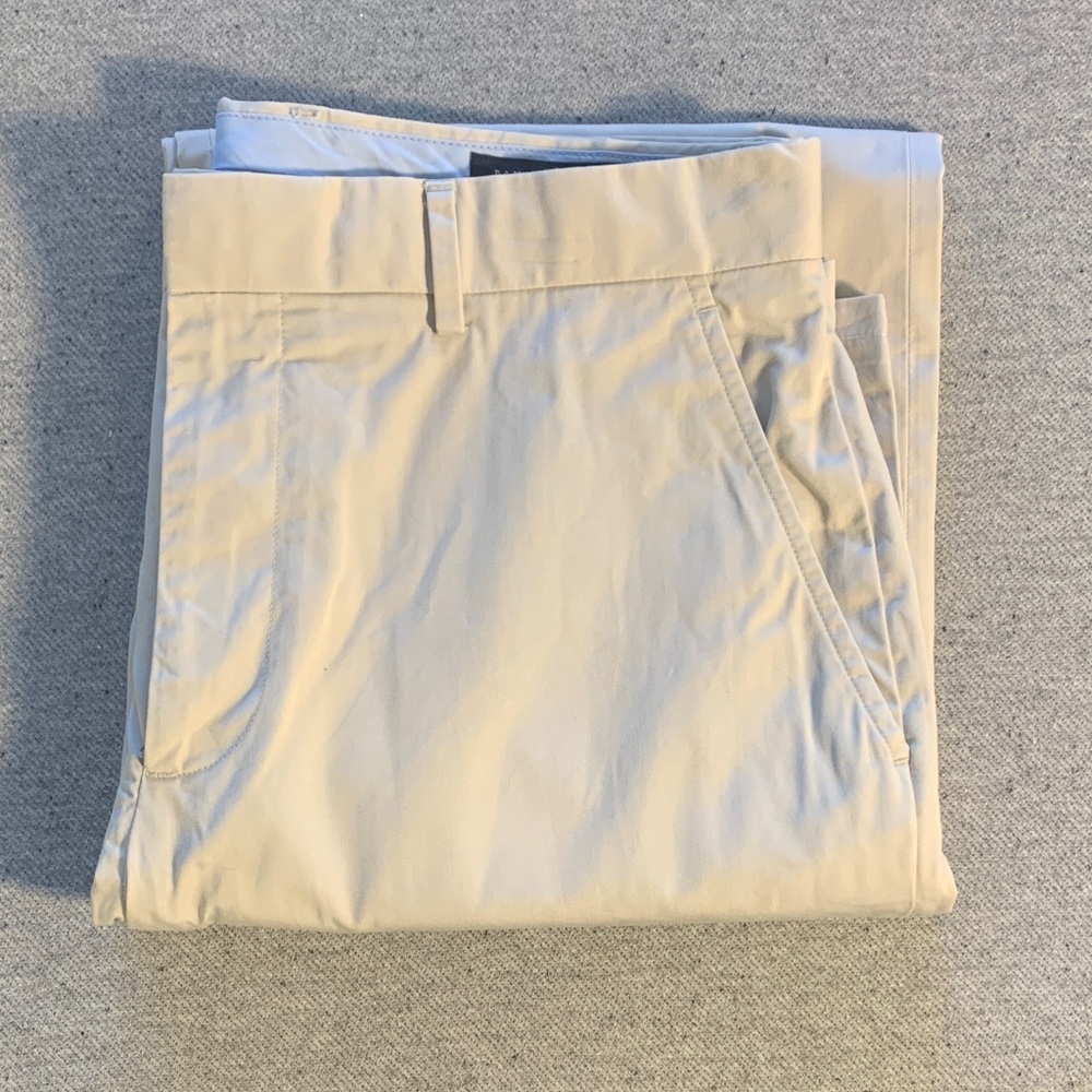 Banana Republic Men's Light Tan Chinos